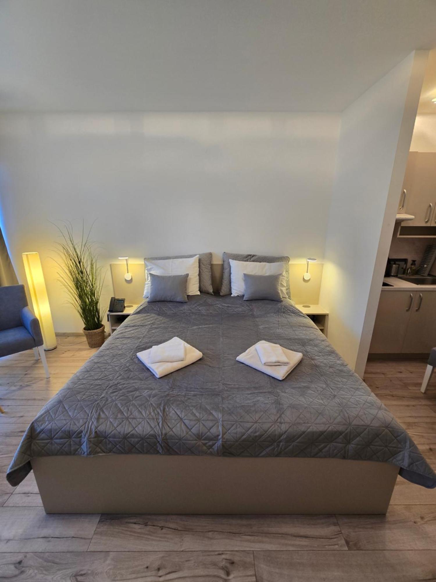 Apartman Elizabeth Bešeňová Exterior foto